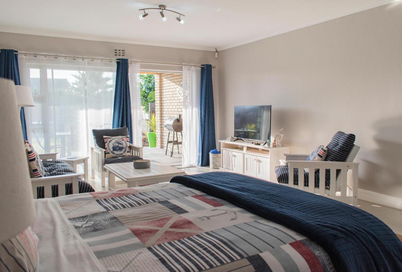 Settle Inn Self Catering Units 콜체스터 외부 사진